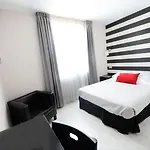 Domus Szálloda *